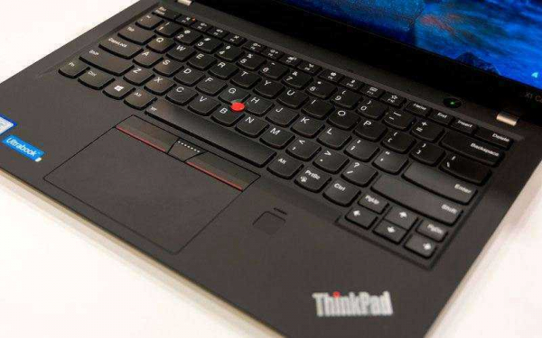 Lenovo ThinkPad X1 Carbon (2017) – Обзор идеального тонкого ноутбука