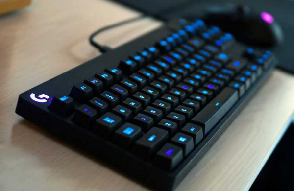 Обзор Logitech G Pro: универсальная механическая клавиатура с GX Blue Clicky