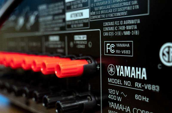 Обзор Yamaha RX-V683: мощная смесь производительности и универсальности