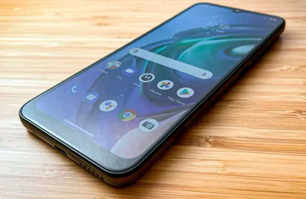 Обзор Motorola Moto G10: не самого хорошего смартфона из доступных