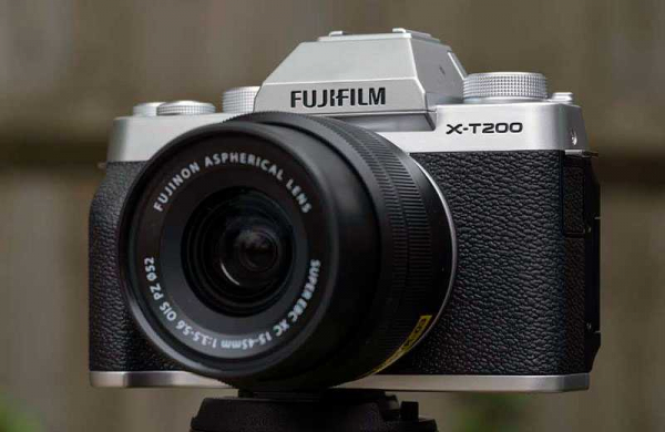 Обзор Fujifilm X-T200: забавная беззеркальная камера начального уровня