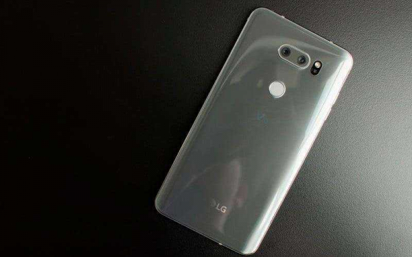 Обзор смартфона LG V30 — Ещё один корейский флагман