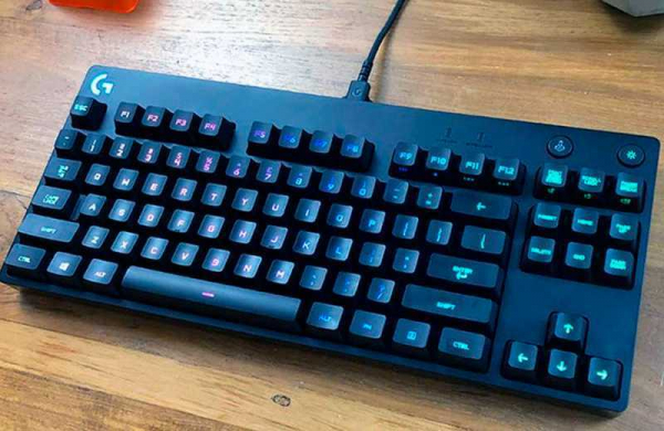 Обзор Logitech G Pro: универсальная механическая клавиатура с GX Blue Clicky