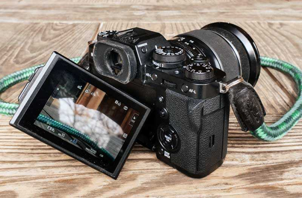 Обзор камеры Fujifilm X-T3: забудьте про полный кадр