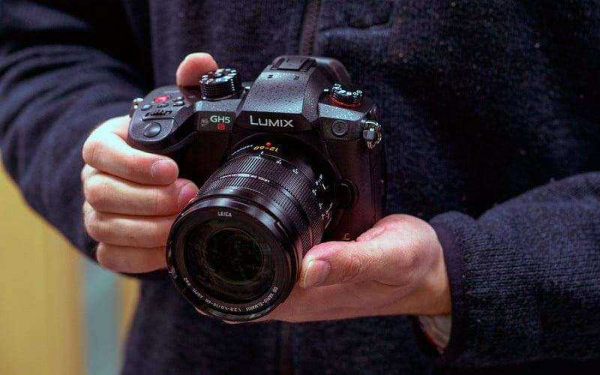 Камера Panasonic Lumix GH5S — Обзор устройства с более разумным подходом к пикселям