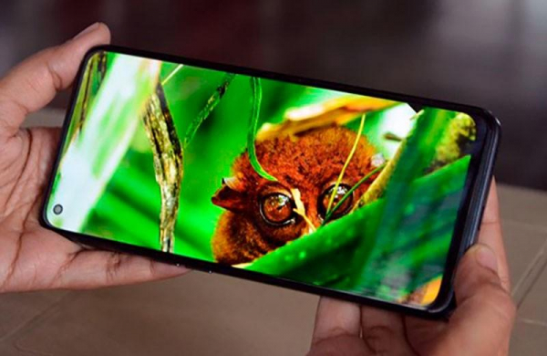 Обзор Oppo Reno 8 5G: нового смартфона со старыми предрассудками