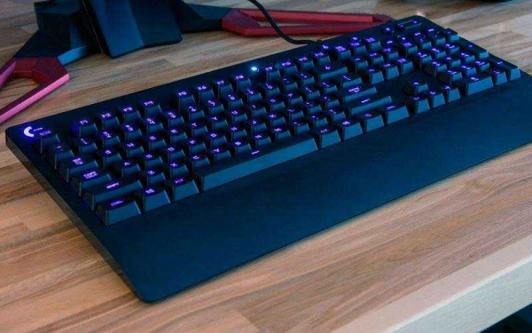 Новая Logitech G213 Prodigy – Обзор клавиатуры которая попыталась угодить всем