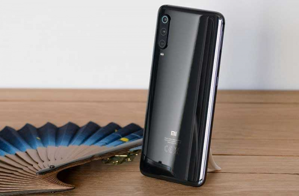 Обзор Xiaomi Mi 9: новейшие технологии по разумной цене