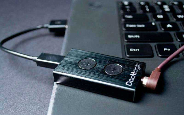 Обзор Cambridge Audio DacMagic XS: USB миниатюрный ЦАП добавляющий великолепное звучание